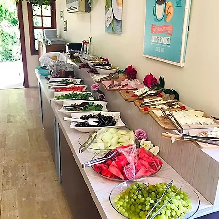 La Boutique Ipek فندق أنطاليا